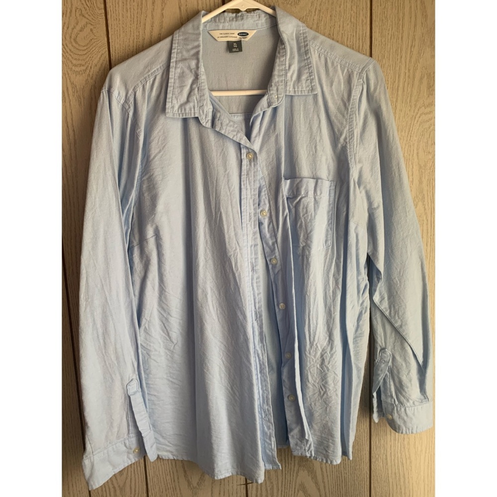 Light blue Old Navy long sleeve button up